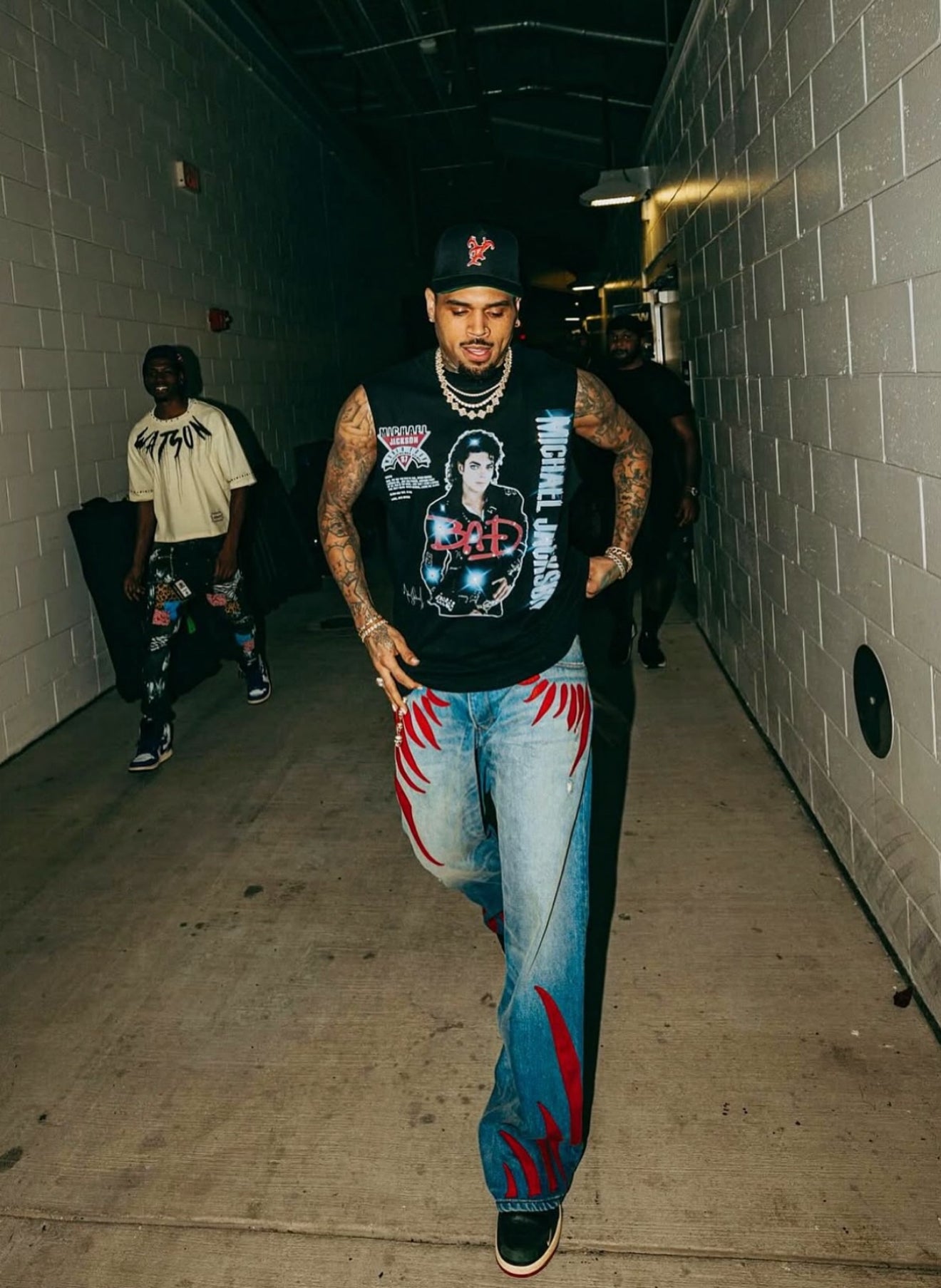 Black MJ cut off t shirt